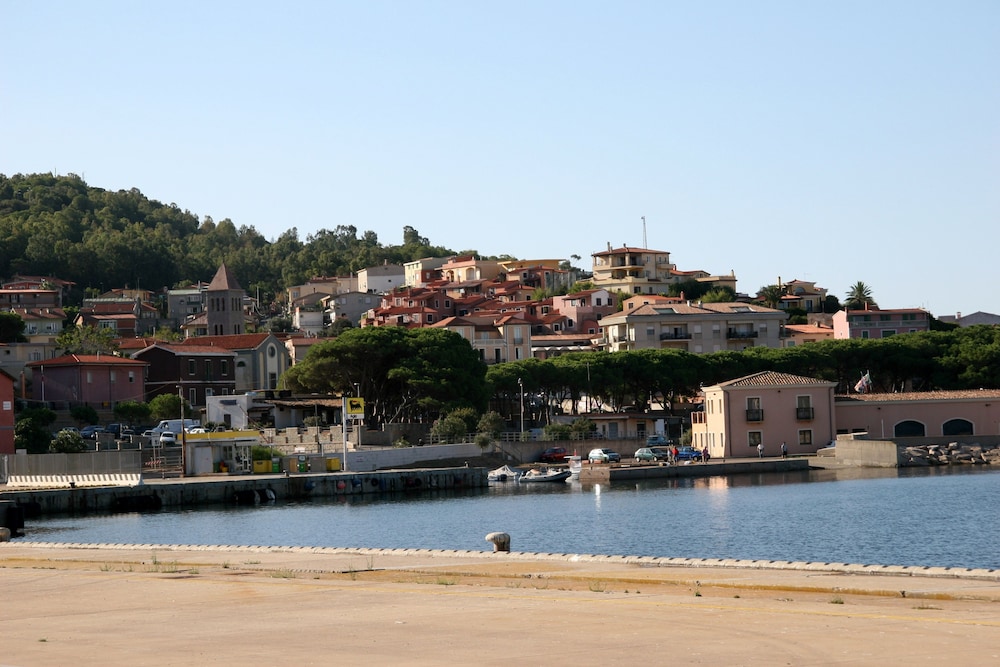 Borgo degli Ulivi Residence