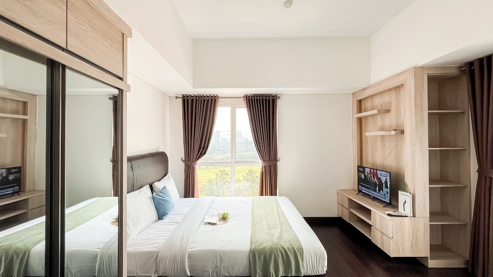 Good Studio Room At Casa De Parco Apartment
