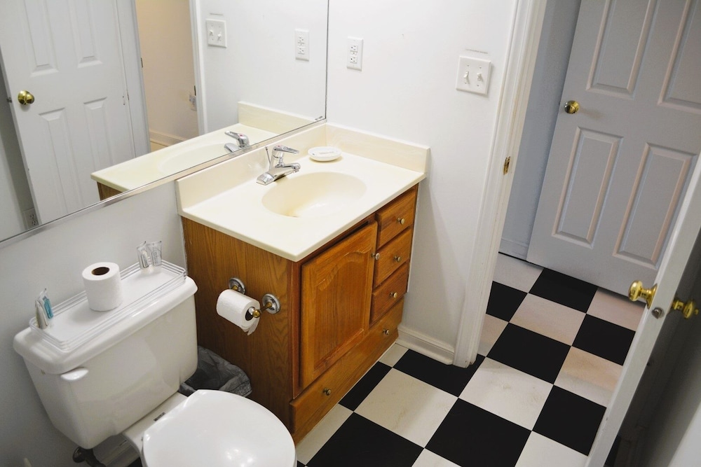 Beauty & The Beach-8B - 2 Br Home