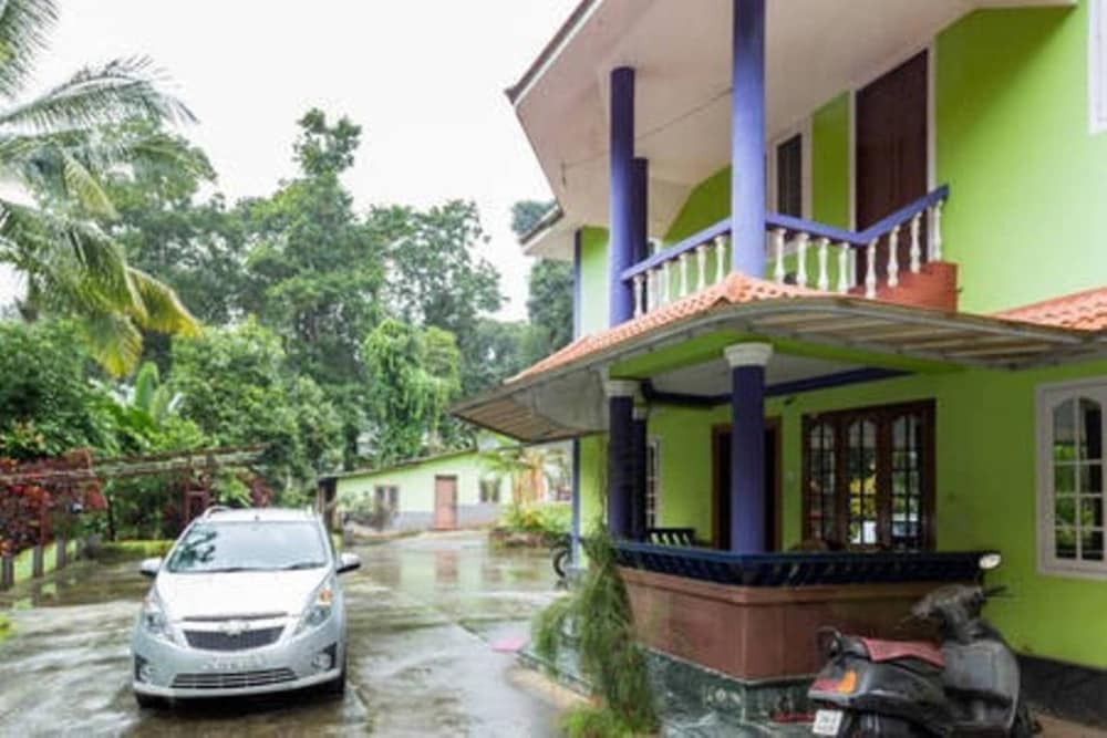 Room-wayanad Stay the Pepper Suite view 4