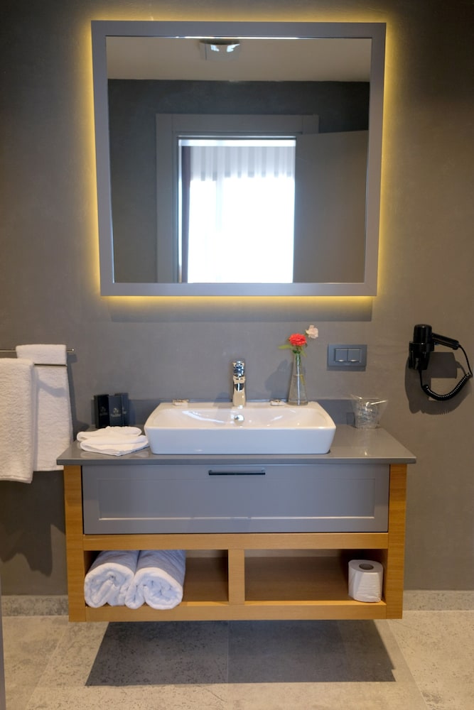 Celeste Bella Luxury Hotel & Spa - Image 26