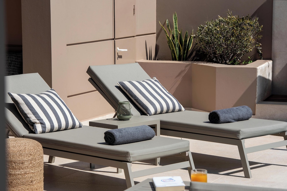 Notiko villas