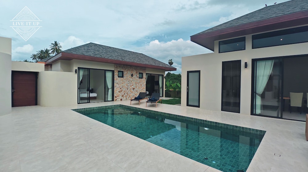 Santi Tara Villas