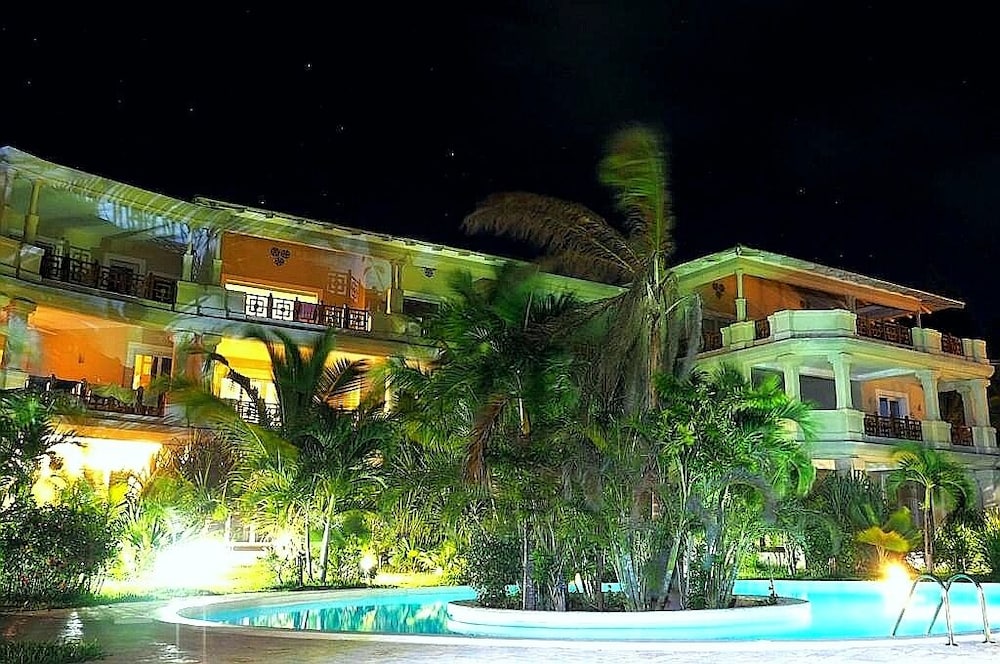 Penthouse on the Beach view 5