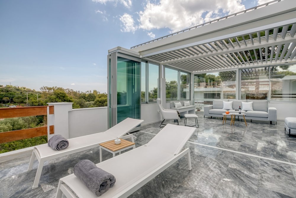 South Blue Sea View Apartment