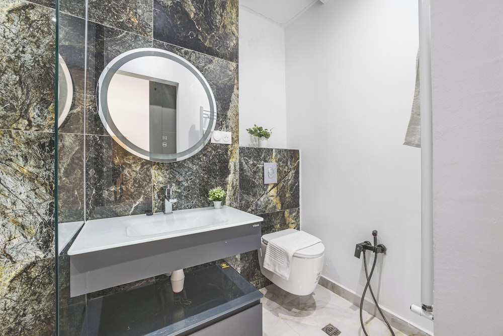 Appartement de 3 pieces a Birkhadem