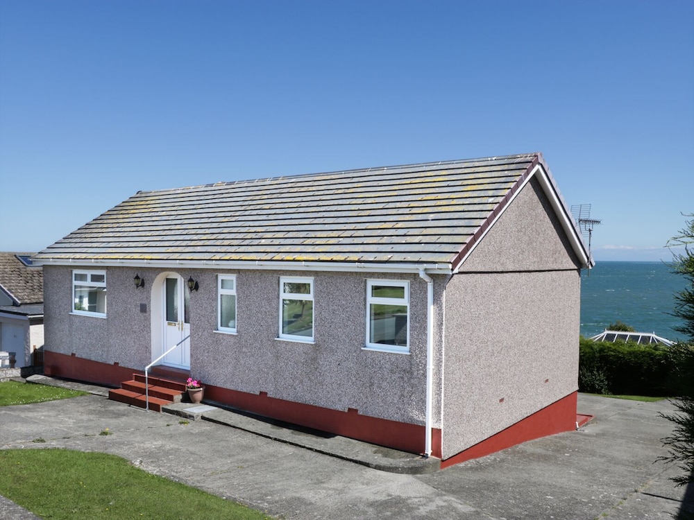 Bay Lodge