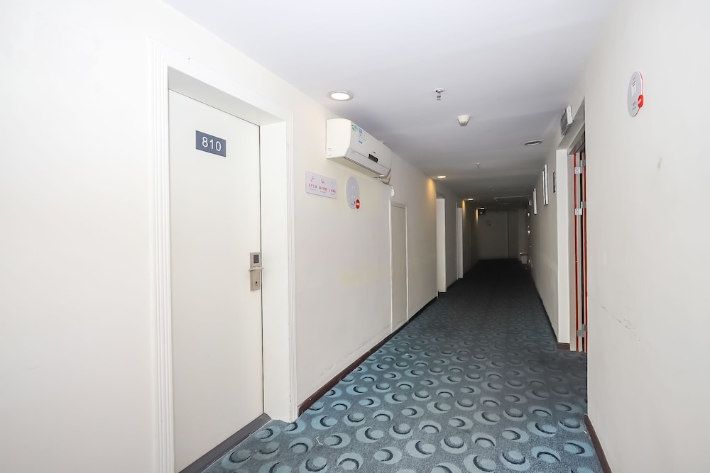 YuanMan Hotel