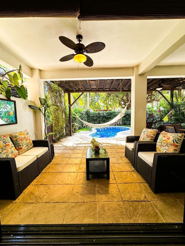 Villas Le Suisse Monterrico