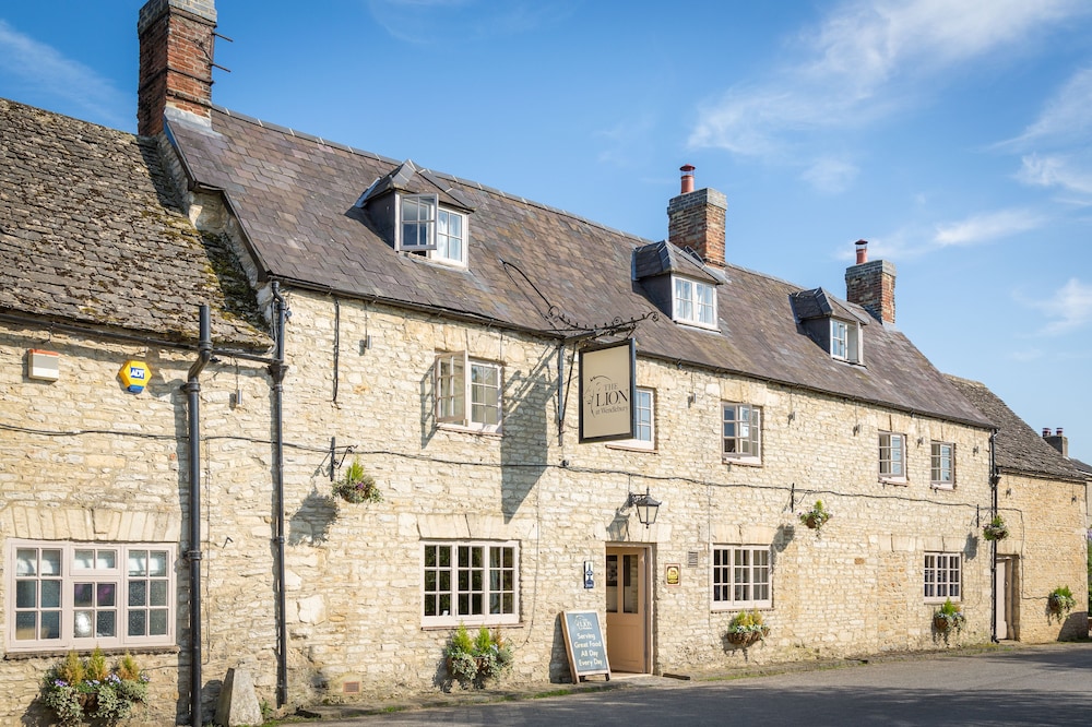 The Lion Wendlebury
