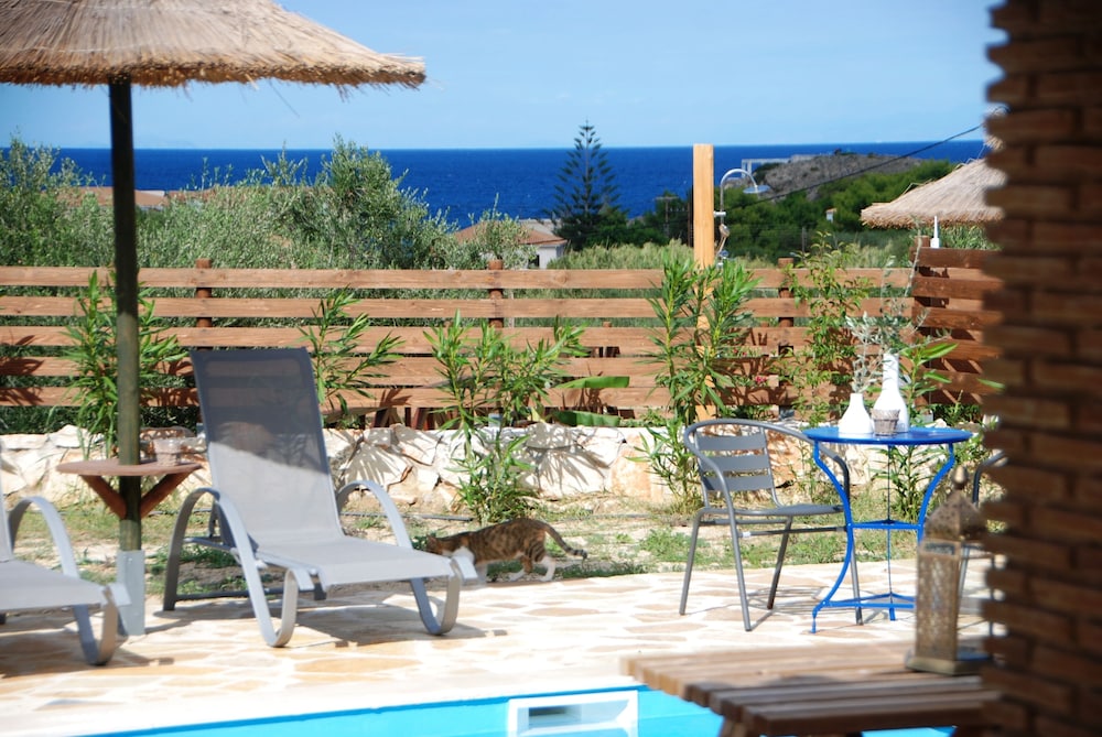 Alegria Villas
