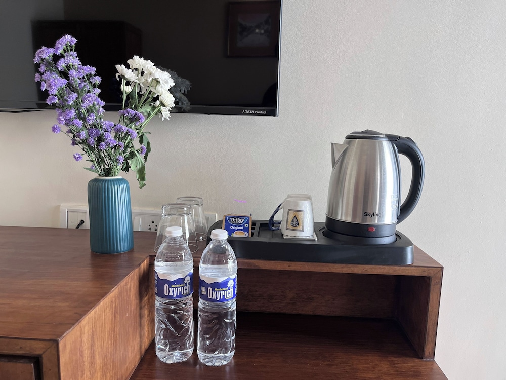 Q 23 Resort Candolim Beach