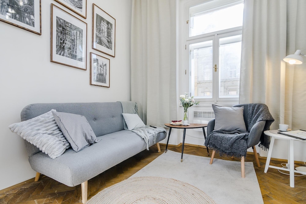 Charm APTs in Prague by Michal&Friends