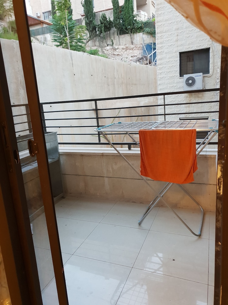 Abdoun Hills Apartment