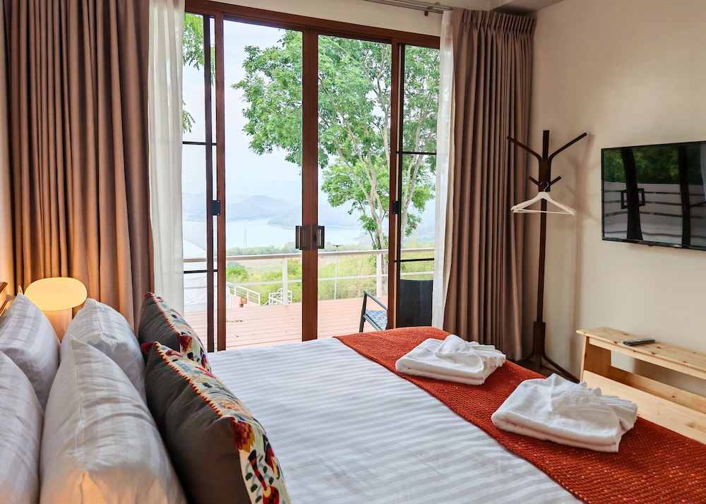 Hilltop Erawan Camp