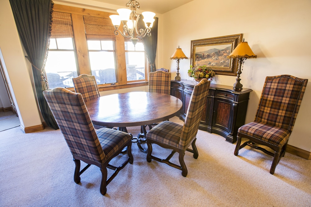 WestWall Lodge - Property Image 107