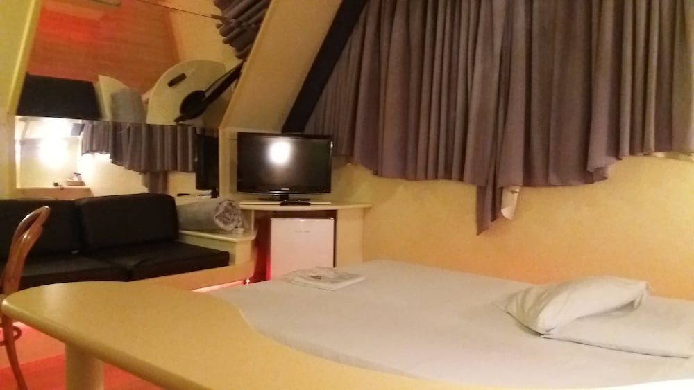 Motel dos Arcos