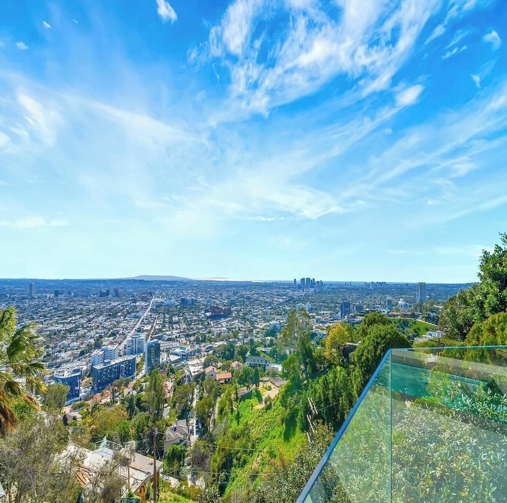 Skyview Estate - Stylish Hollywood Hideaway With Sweeping City Views