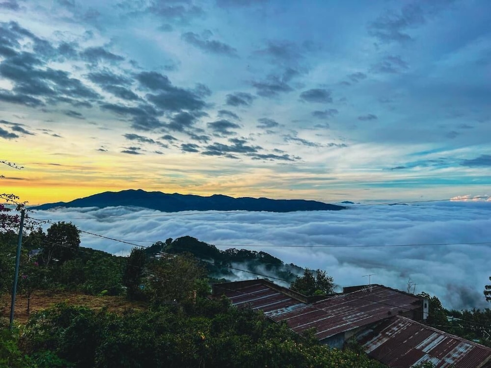 Rio Skyhouse