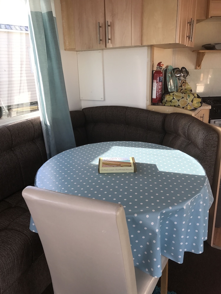 Rebecca Caravan Camber