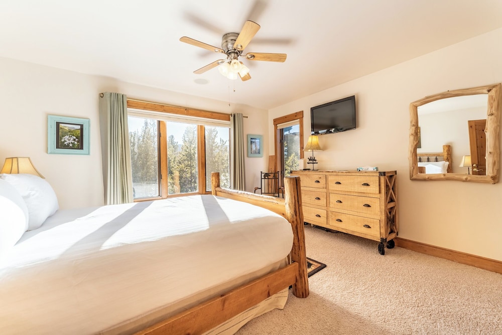 94 Ryan Gulch Road