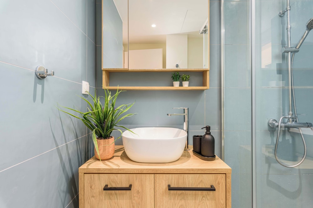 Penelope's Charming 2-BR Apt in Athens