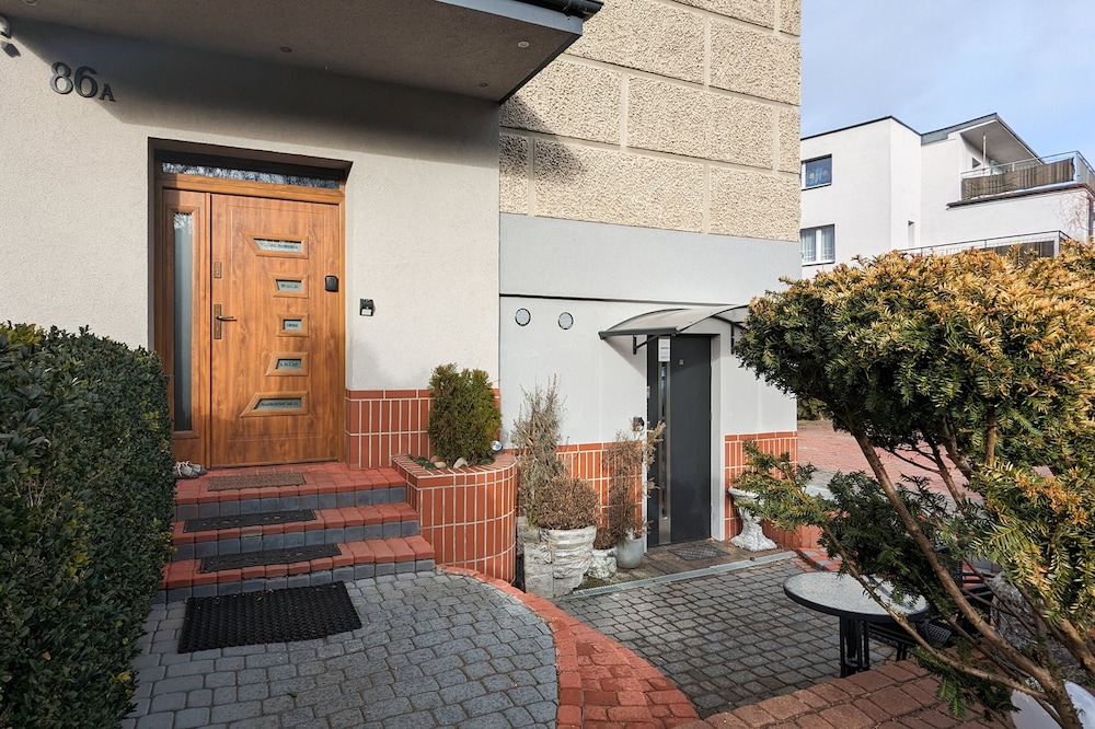 Quiet Apartment in Gdynia by Renters view 2