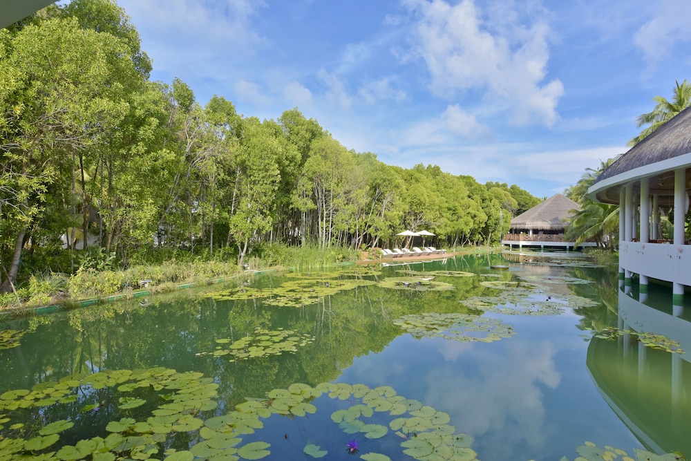 Dreamland Unique Sea and Lake Resort Spa — 26
