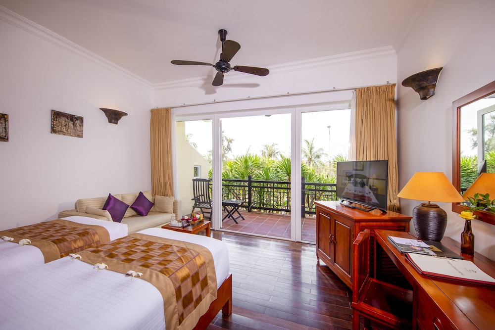 Victoria Hoi An Beach Resort & Spa