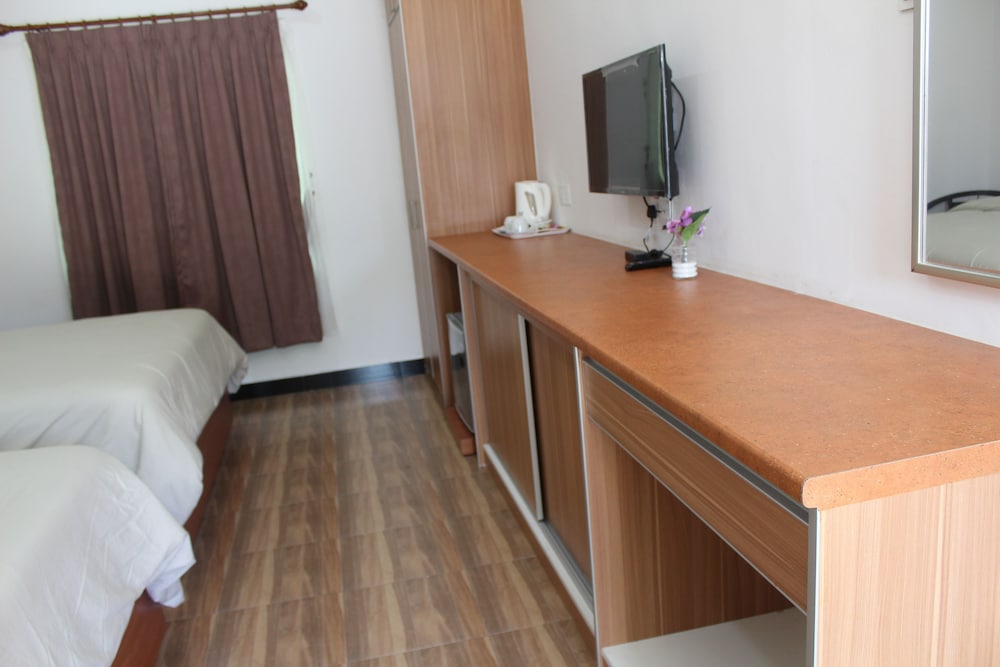 Emma Guesthouse 1 photo 6