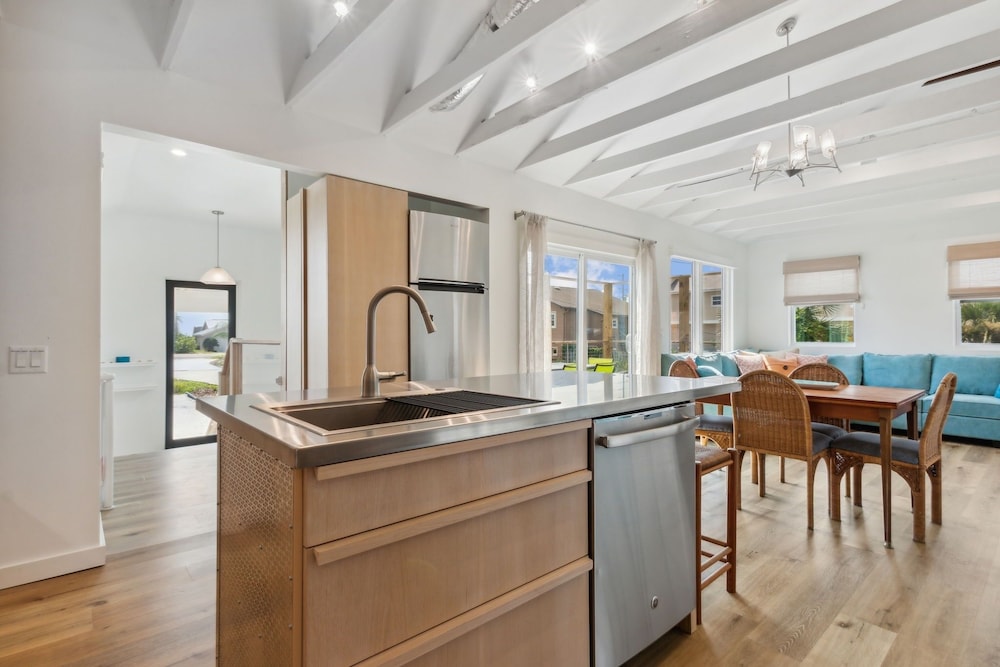 161 S Fletcher 5 Bedroom Home