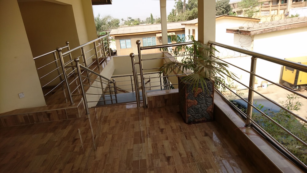 The Golden Apple Guest House