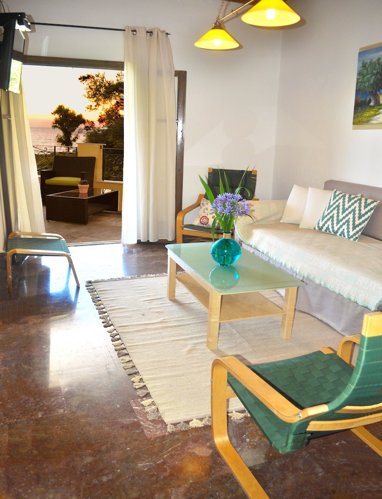 Holiday House Angelos C on Agios Gordios Beach view 3