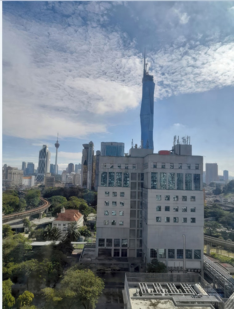 Dua Sentral Residential Apartments Tower