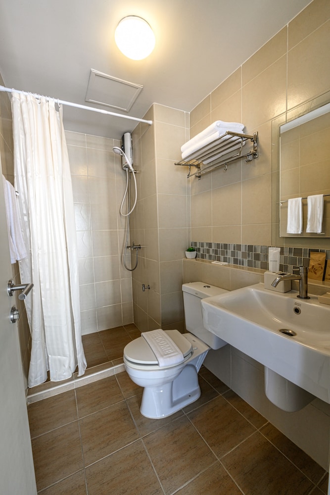 First Choice Suites