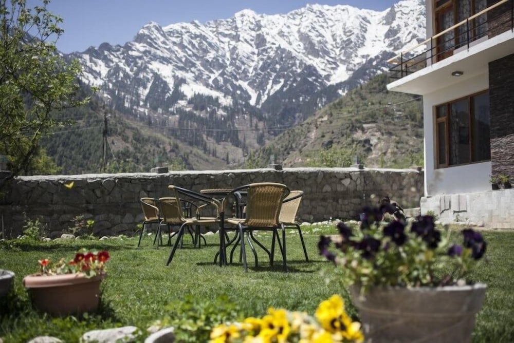 Pravara Cottages
