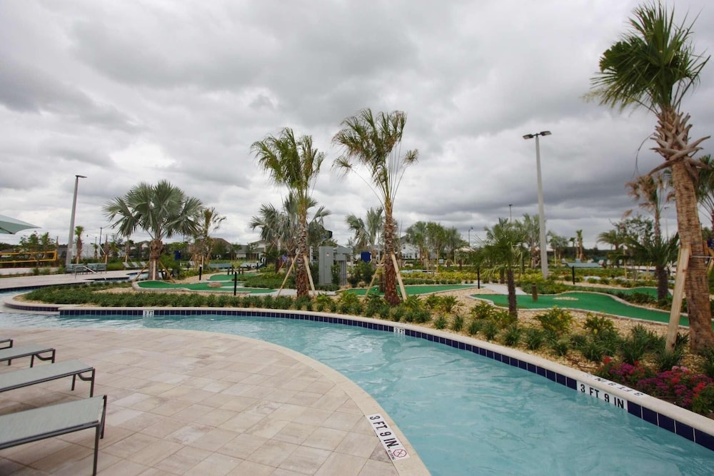 4882 Storey Lake - Image 5