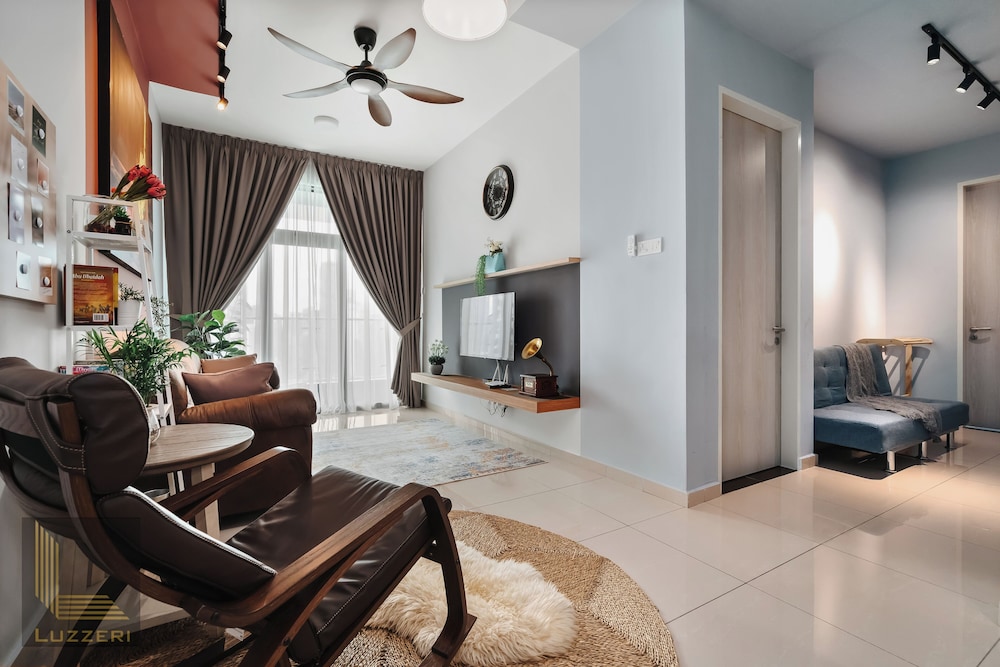 Legasi Kampung Bharu Guesthouse