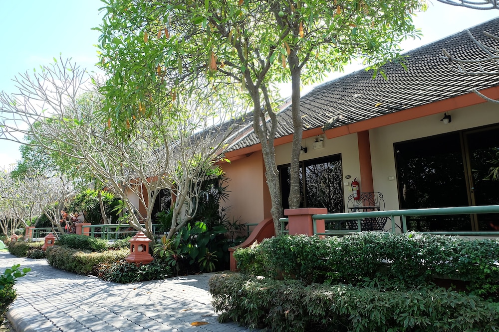 Lilawalai Resort