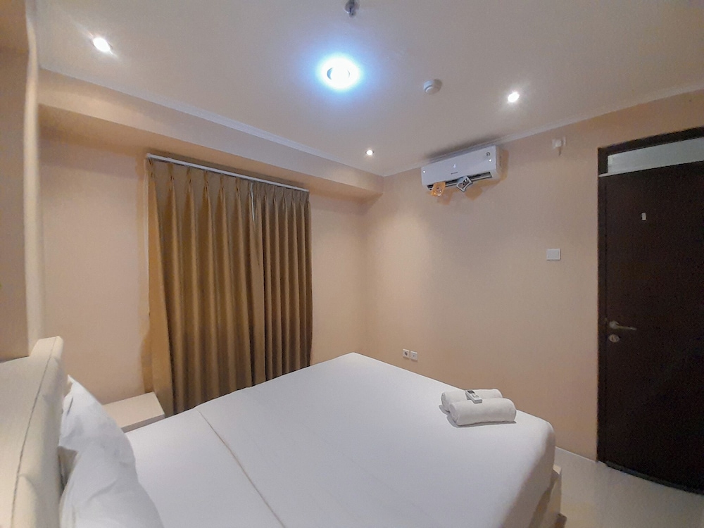 Minimalist 2Br Apartment At Gateway Pasteur