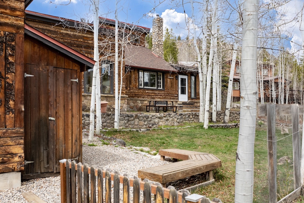 West Portal Cabin 4 Bedroom Cabin