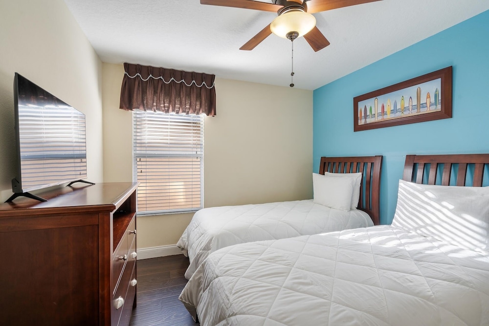 Paradise Palms Resort 6 Bedroom Home with Game Room 6 Home