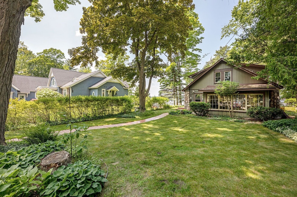 Sunset Retreat Private Family Home 843N