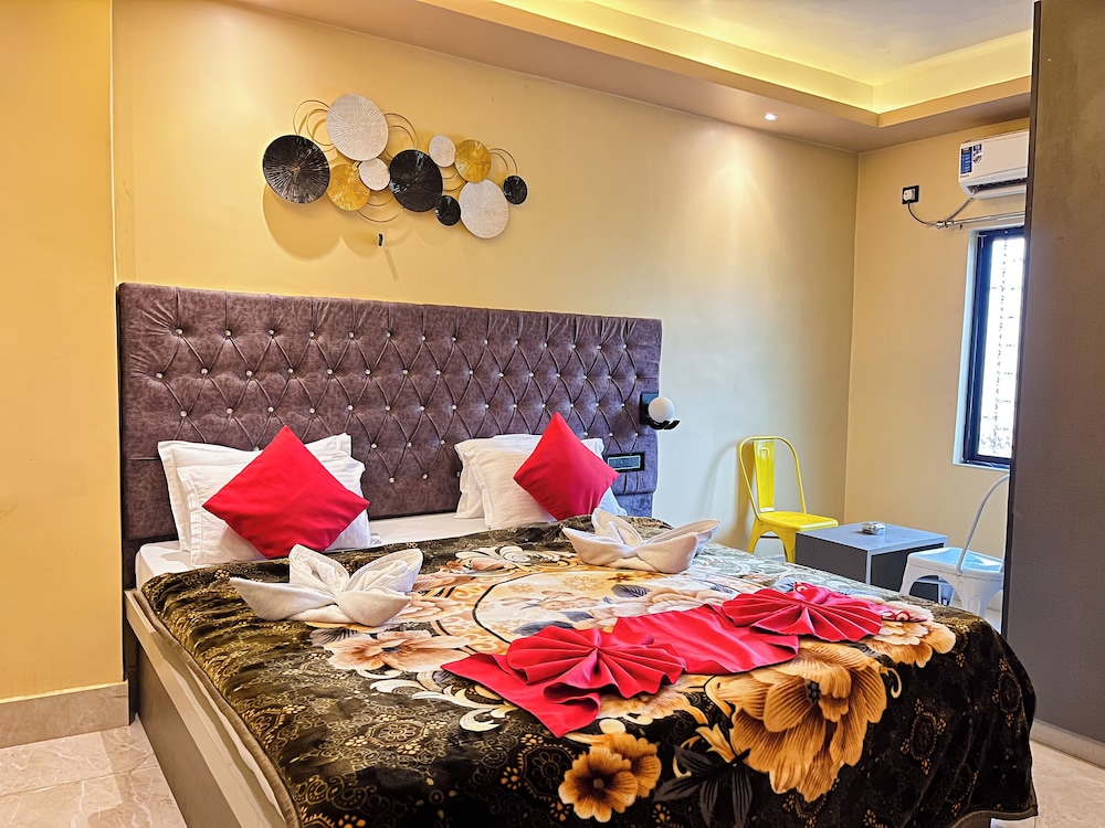 Shakuntala Village Resort
