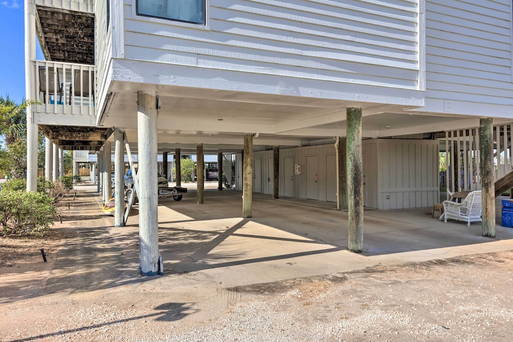 Bright & Breezy Condo - Walk to Orange Beach! view 5