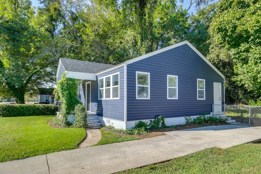 Modern Augusta Home: Close to Downtown! view 3