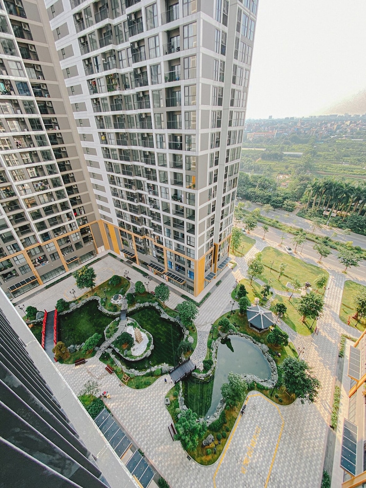 Vinhomes Ocean Park Apartment Ha Noi - 20 October Homestay