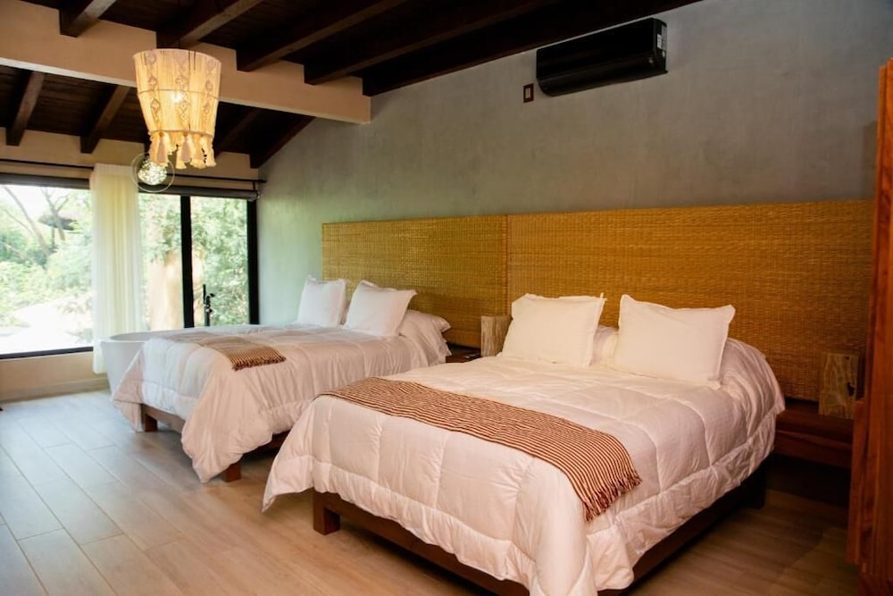 Hotel Boutique La Casa Del Lago