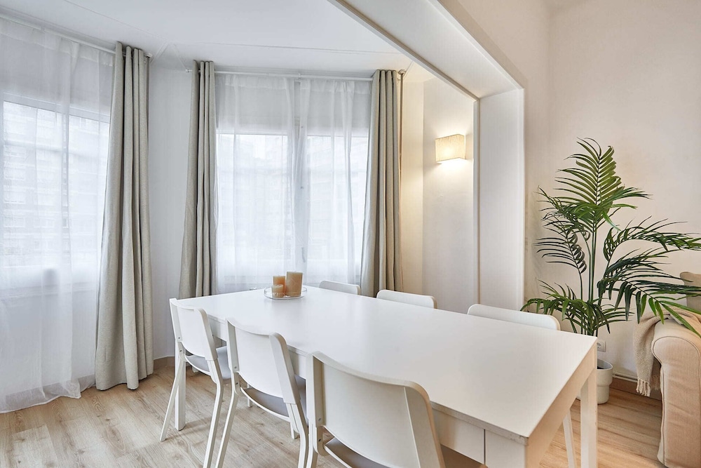 BBarcelona Calabria Flat