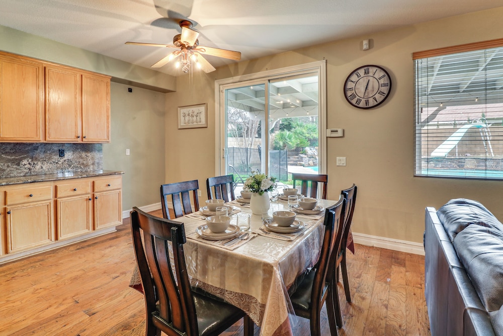 Pool, Patio & Games! Suburban Home in Palmdale